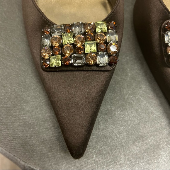 Stuart Weitzman brown satin sling back low heel gem jewelled buckle formal Sz 11 - Picture 6 of 13